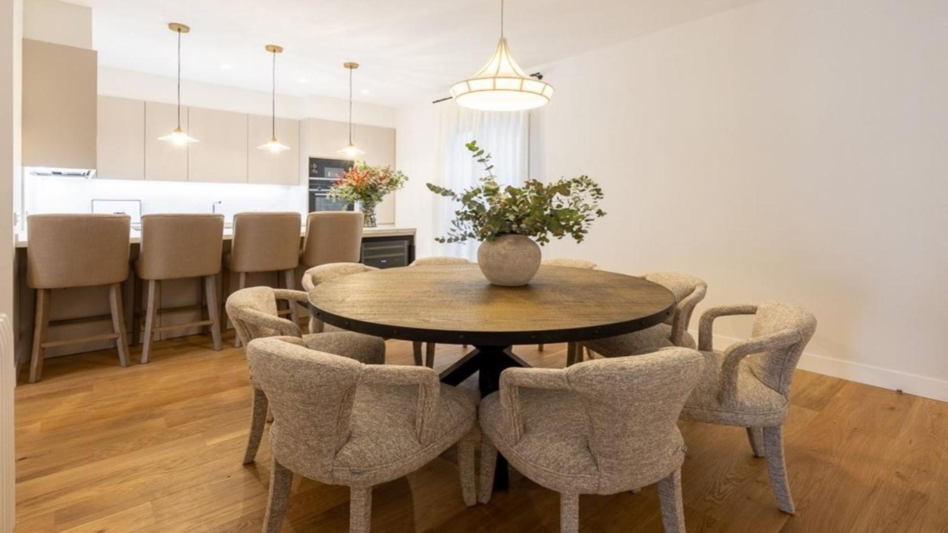 Bright 4 Bed Flat Londra